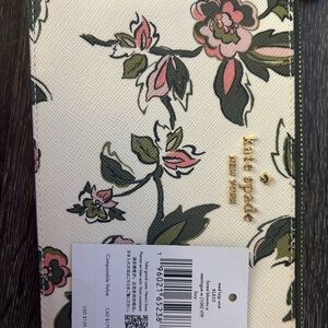 Kate Spade Floral Zip Wristlet